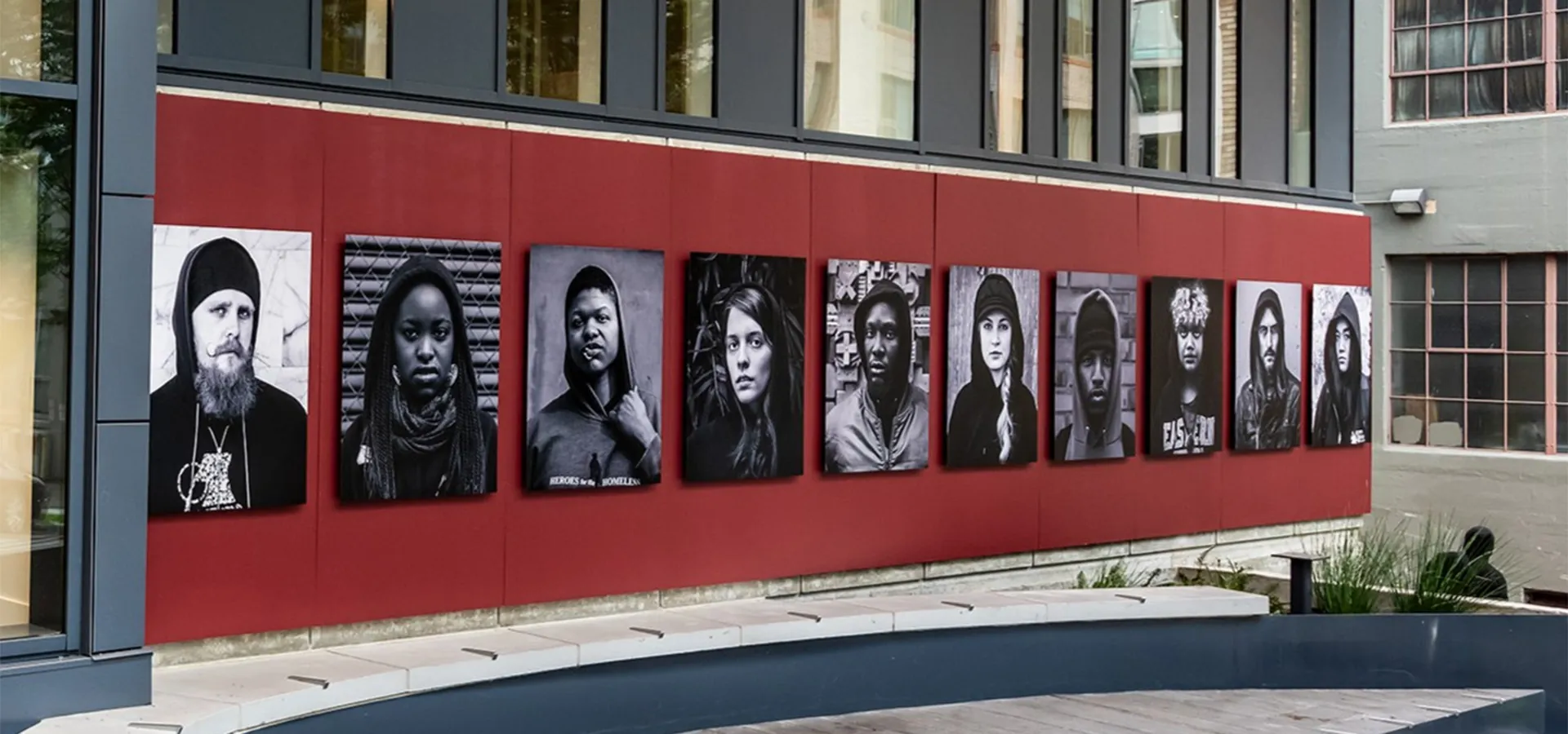 Ivey Art Wall art display