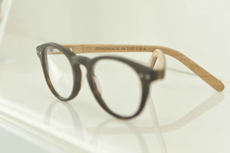 Image of eyeglasses