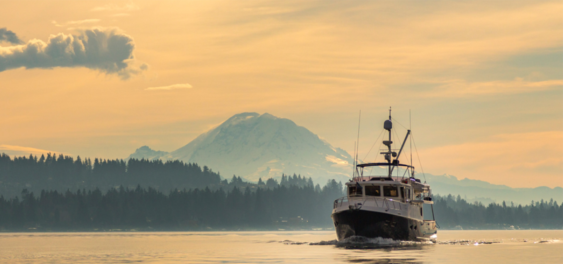 yacht with mt rainier